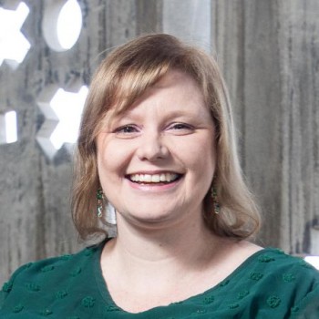 photo of dr Joanine Nel