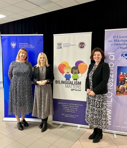 prof. UAM dr hab. Anna Balas, dr Katarzyna Jankowiak oraz dr Anna Basińska na konferencji „Edukacja językowa i dwujęzyczna”
