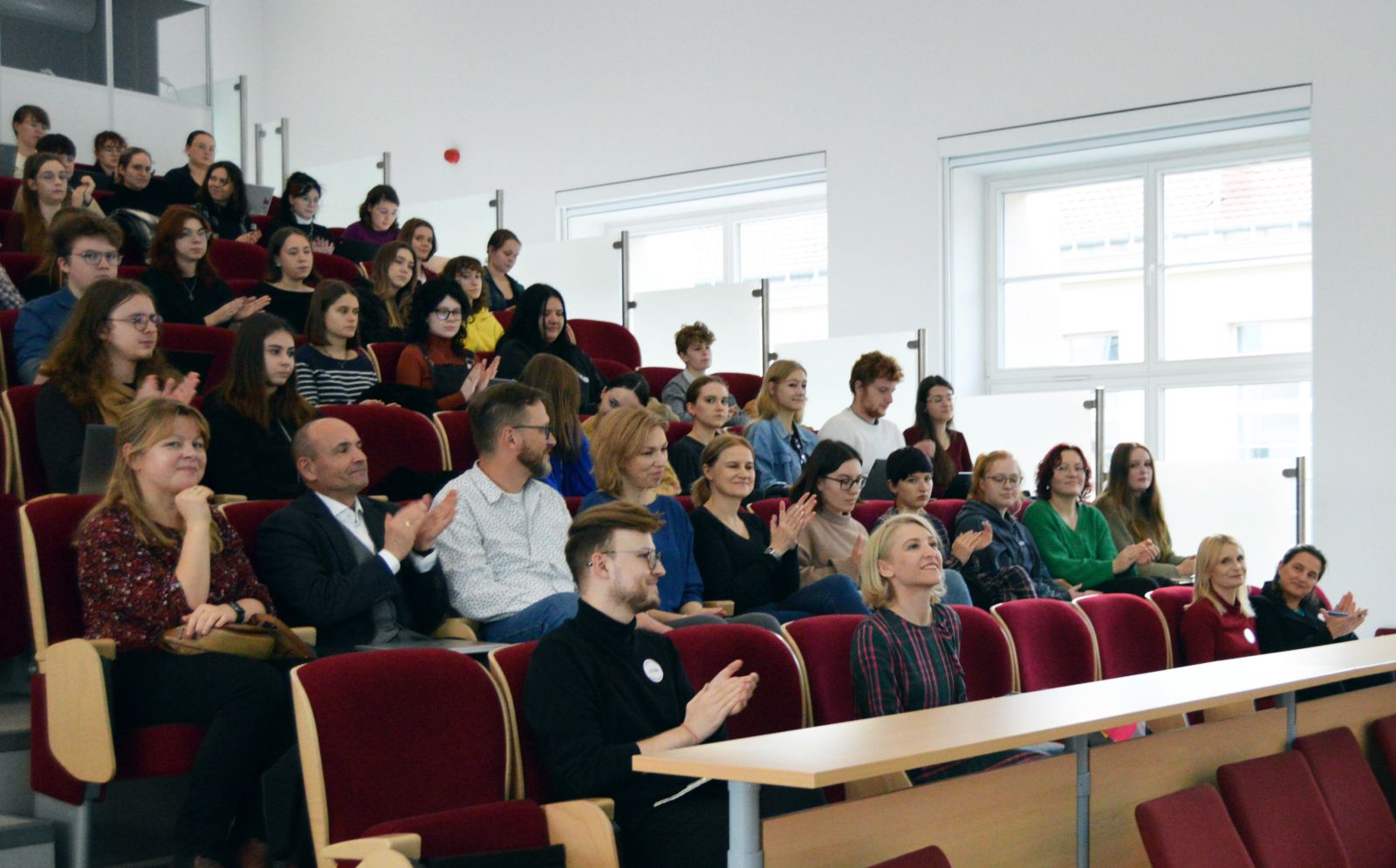 Fotografia ilustrująca wydarzenie Language of Empowerment (2023)