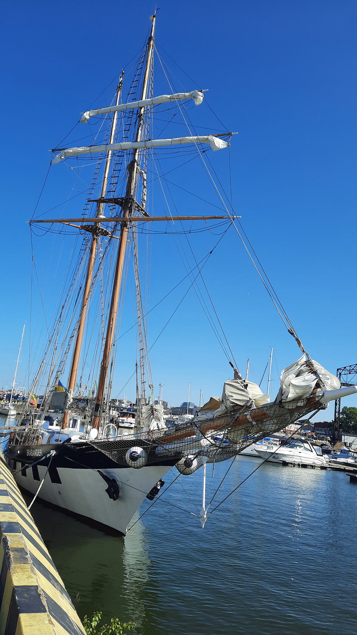 Zdjęcie poglądowe będące częścią relacji ze szkoły letniej Science and Sail organizowanej przez Baltic University Programme